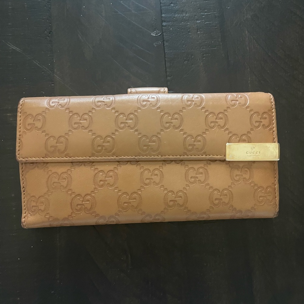 EUC GUCCI BROWN LONG WALLET W 47' CHAIN